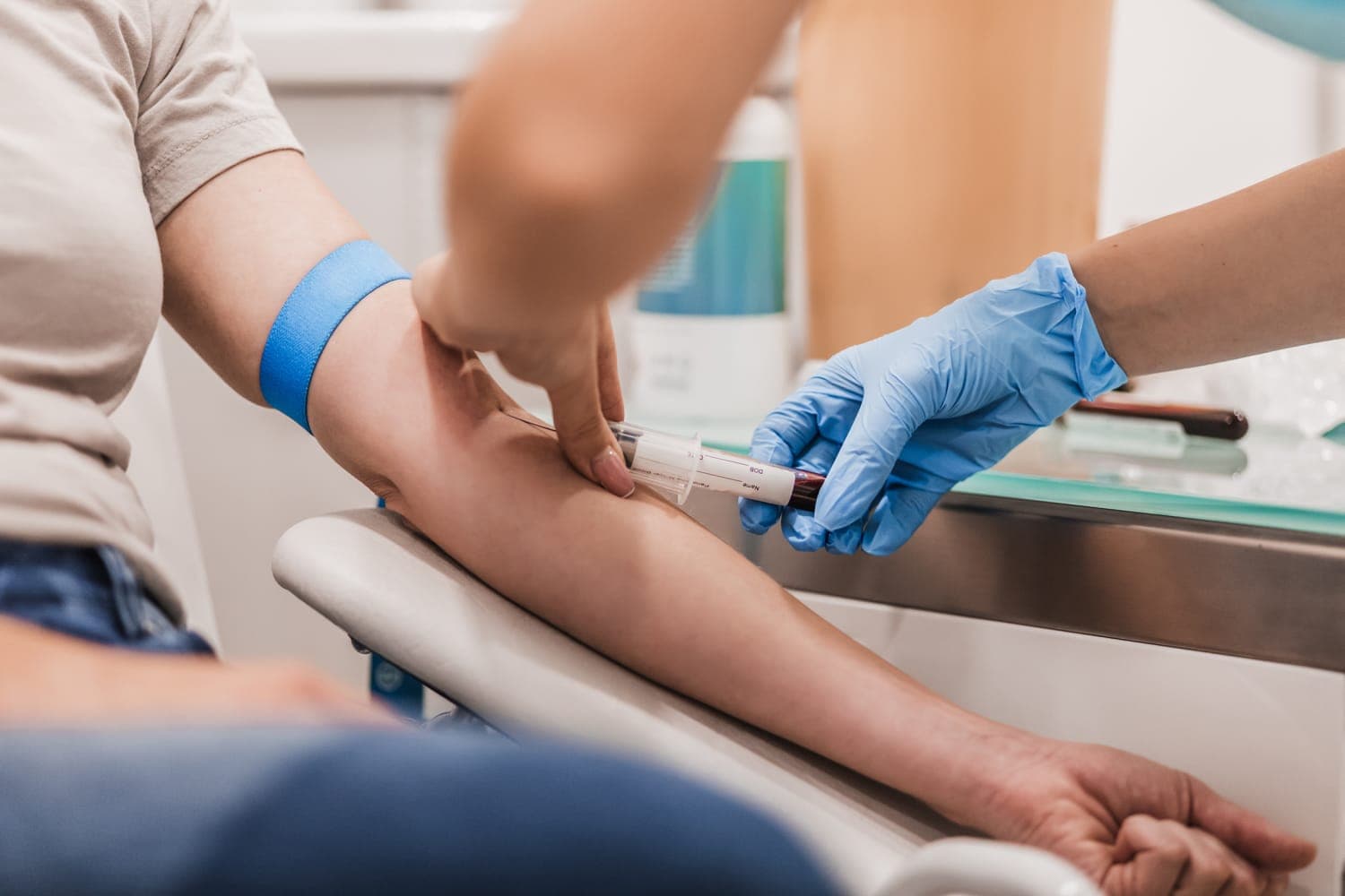 Labordiagnostik verbessern durch präzise Präanalytik bei Blutentnahmen