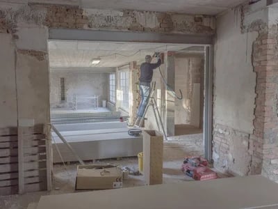 Altbau sanieren leicht gemacht: Tipps und Tricks vom DIY-Experten für die erfolgreiche Renovierung alter Gebäude