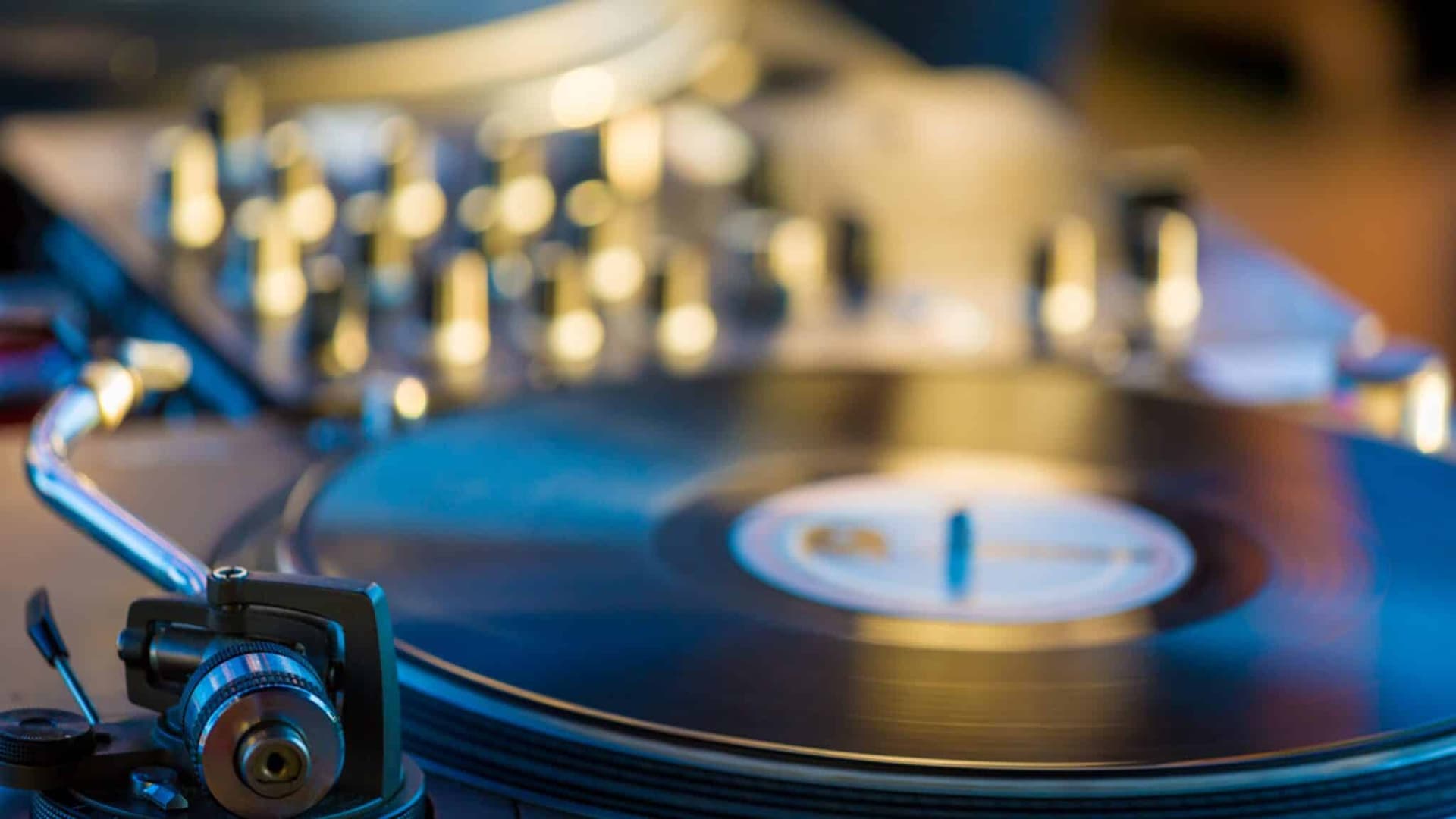 DJ-Oberösterreich: Meister der musikalischen Fusion