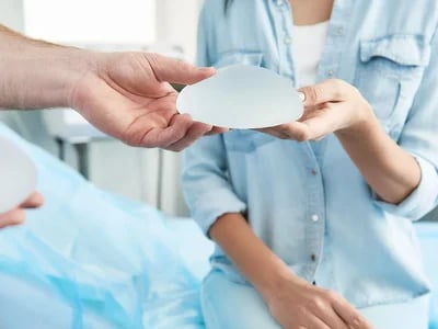 Die Bauchdeckenstraffung: So können Sie hartnäckiges Bauchfett effektiv entfernen