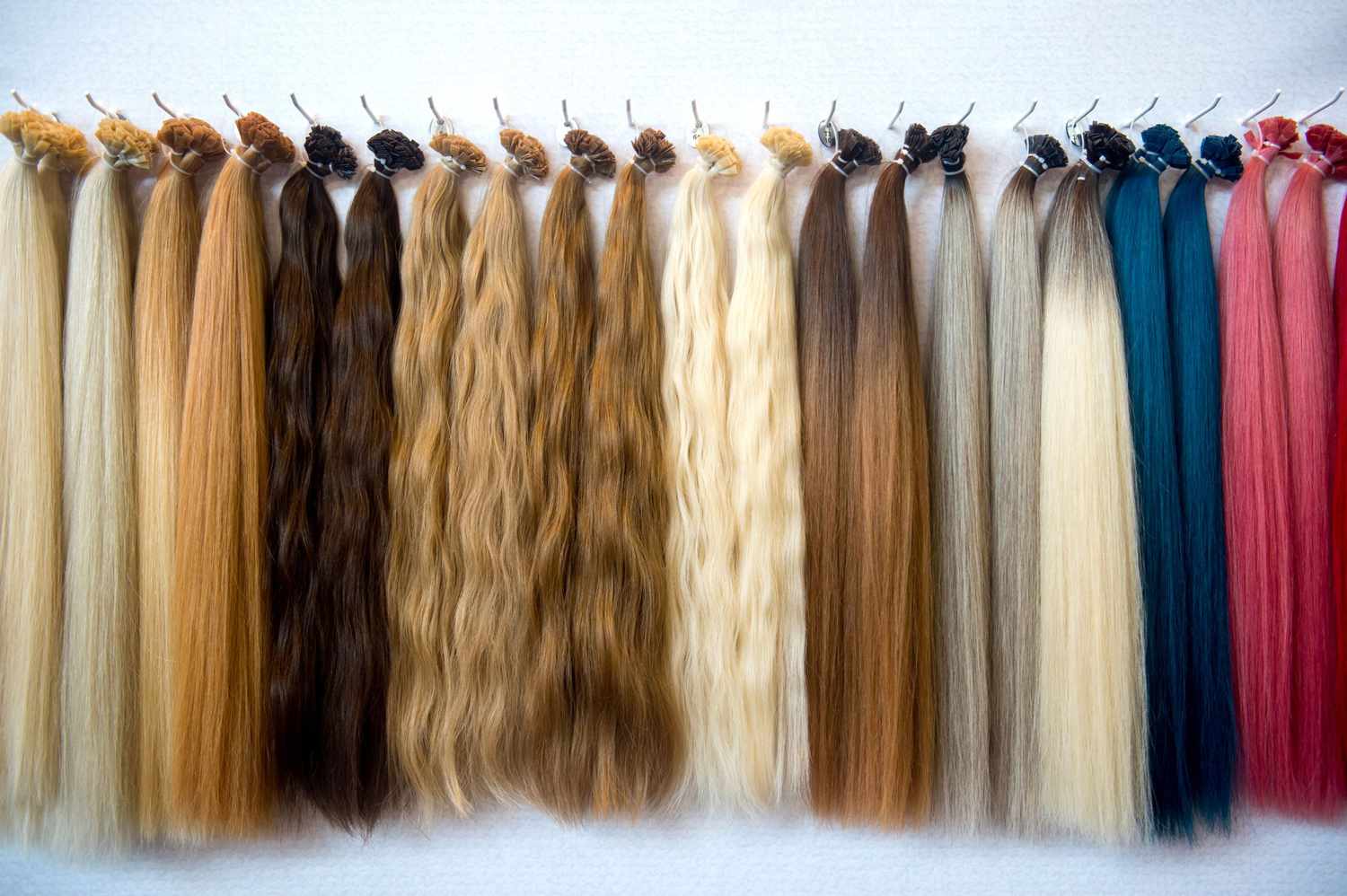 Top-Qualität Perücken online: Materialien, Präzision, Preisvorteile!
