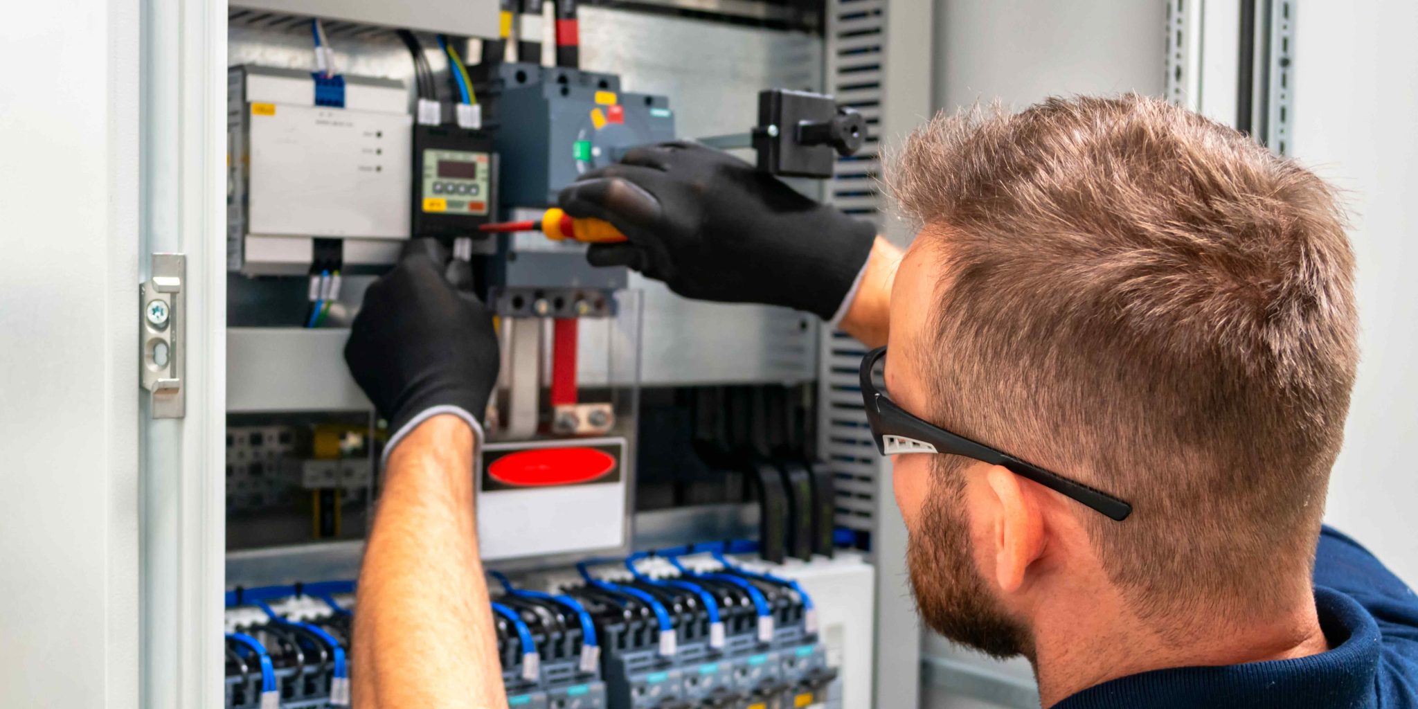 DGUV V3 Prüfung – Warum sie für elektrische Betriebsmittel unerlässlich ist