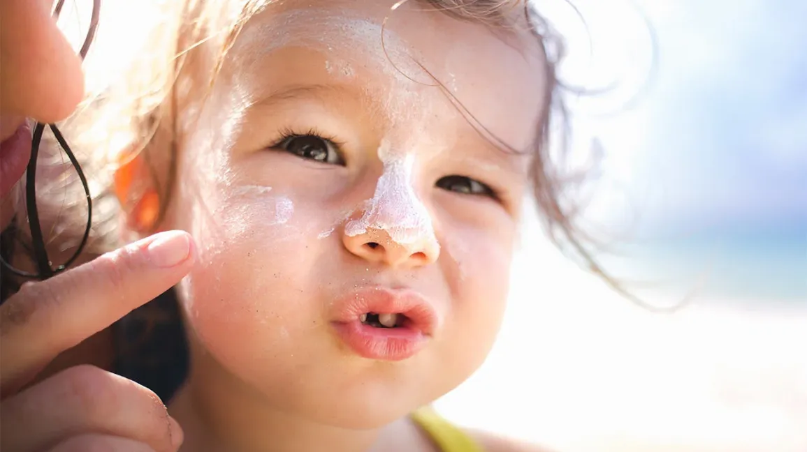 Nachhaltiger Sonnenschutz für die Zukunft: Der Innovative Sonnencreme Stick aus Deutscher Entwicklung