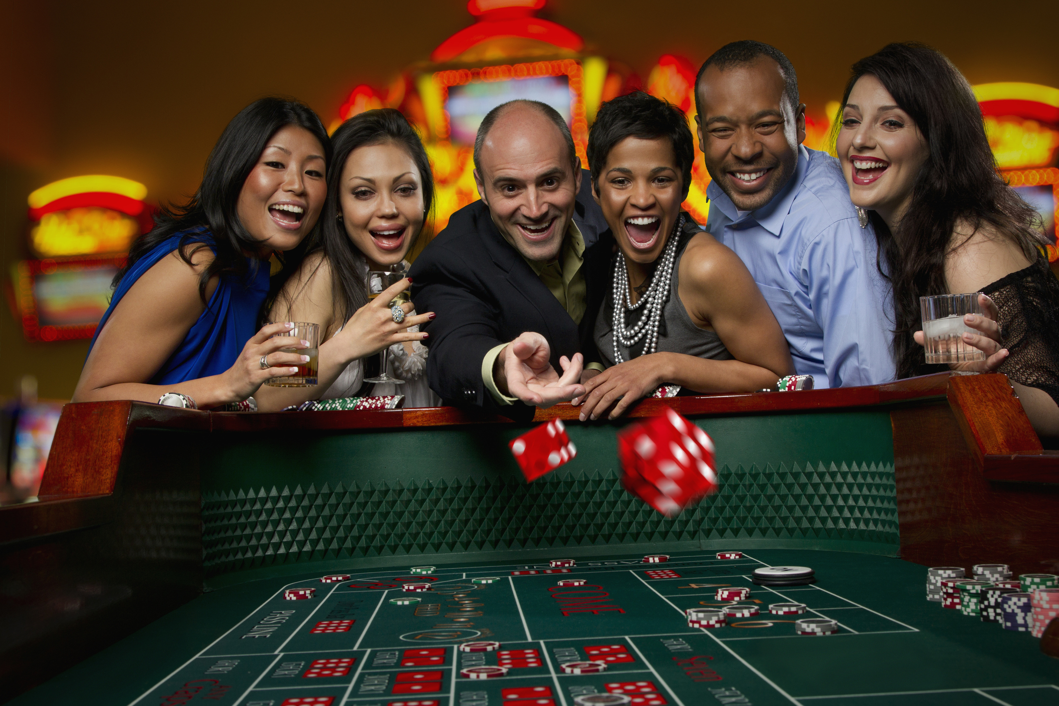 Hohe Einsätze, hohe Belohnungen: Die Essenz des Casino-Glücksspiels