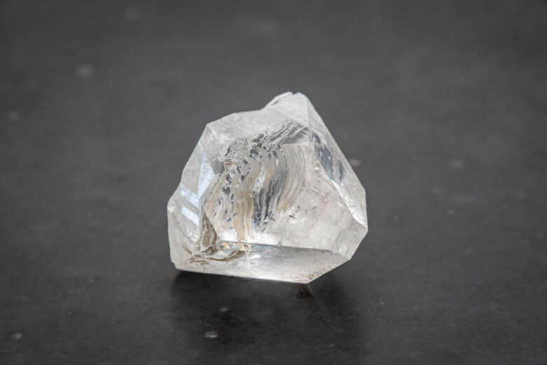 Diamant Stein: Legenden der Mondsteinwiese