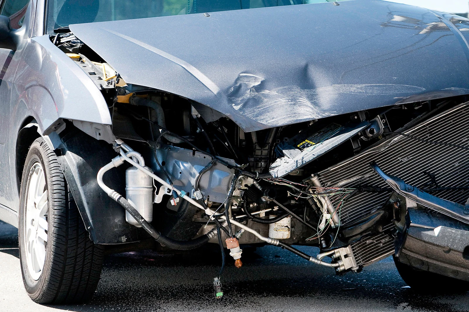 Auto mit Motorschaden loswerden – Ohne Stress und lange Wartezeit