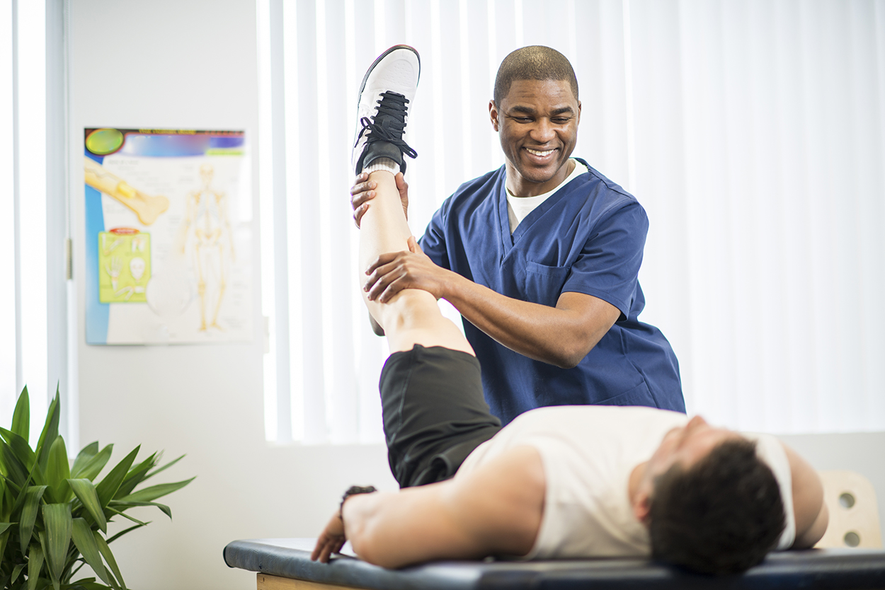 Physiotherapie-Hausbesuche in Frankfurt: Professionelle Betreuung bequem bei Ihnen zu Hause