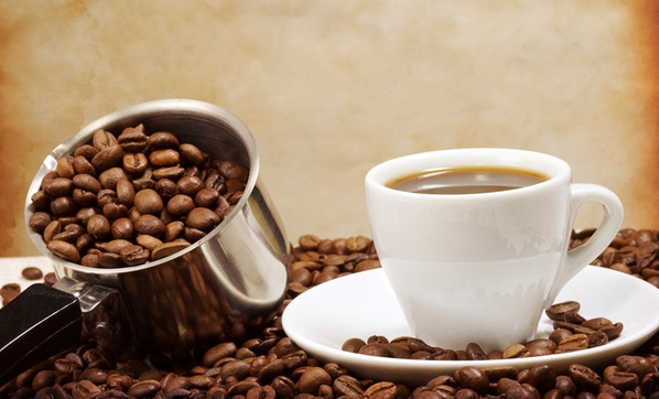 Maycoffee Moments: Ein Wandteppich zeitloser Erinnerungen